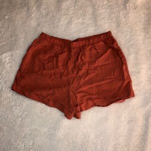 Low rise summer shorts.